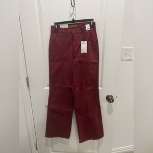 Super cute wide leg flat front